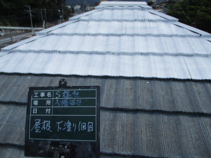 屋根下塗り1回目