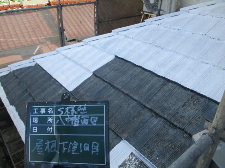 屋根下塗り1回目