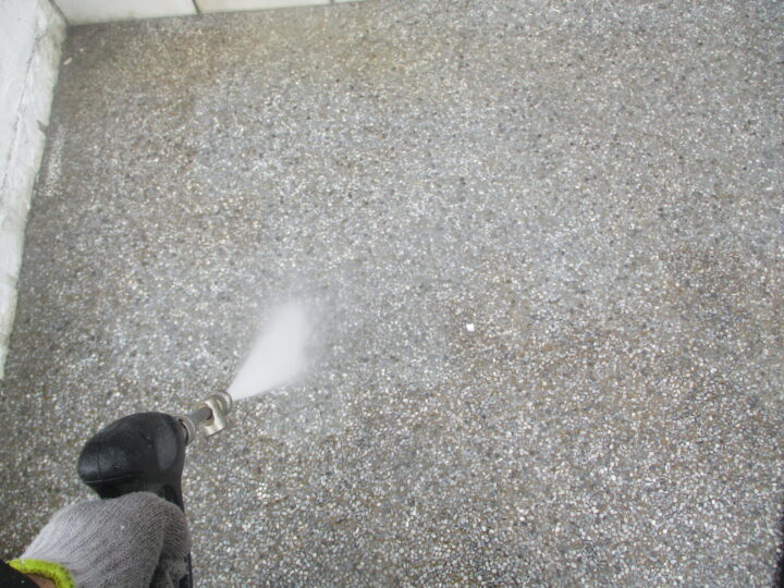 駐車場土間高圧洗浄