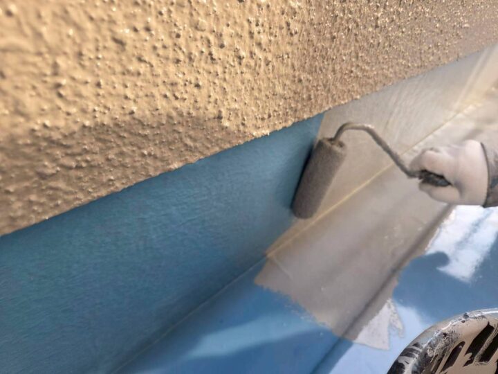 ベランダ施工中