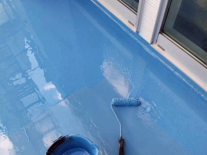 ベランダ施工中