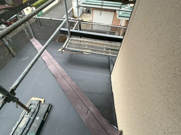 屋根カバー工事