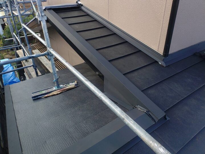 屋根カバー工法