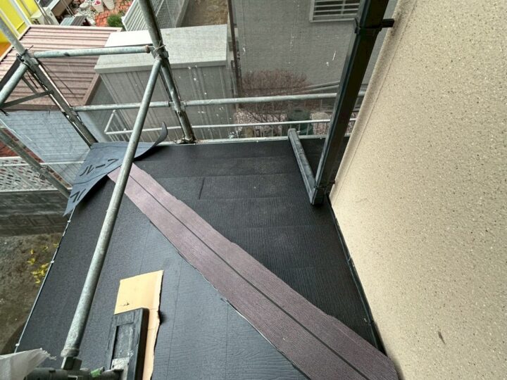 屋根カバー工事